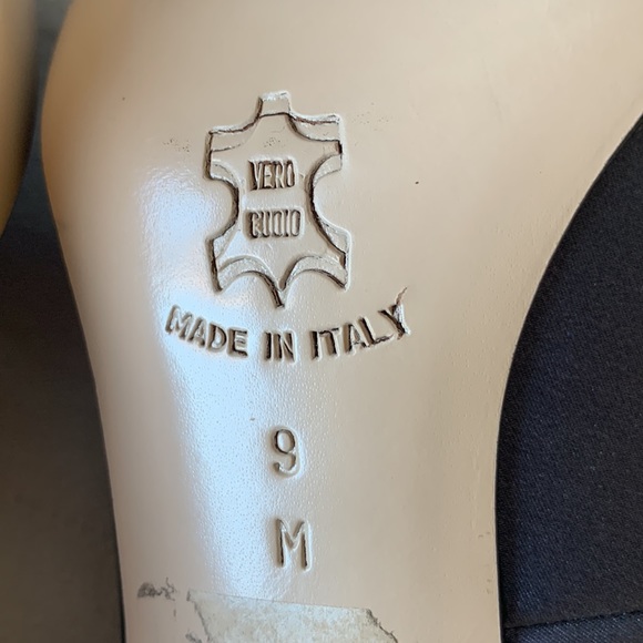 Isaac, Made in Italy, Blue Satin Peep Toe Pumps - EUC - size 9M - Picture 7 of 7